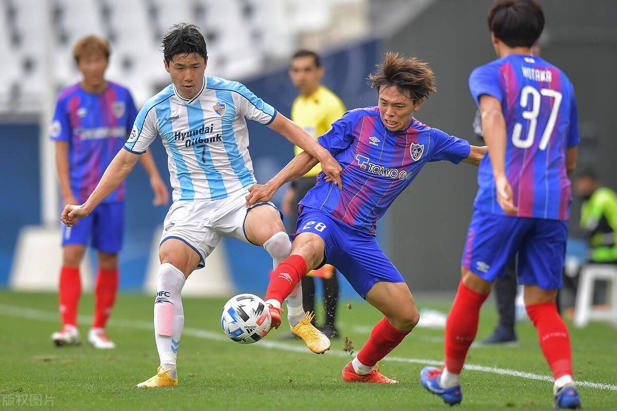 100T横扫SHR,Jankos完成史诗逆转顶尖较量四强赛,成为赛场最大亮点的简单介绍 100T横扫SHR,Jankos完成史诗逆转顶尖较量四强赛,成为赛场最大亮点的简单介绍