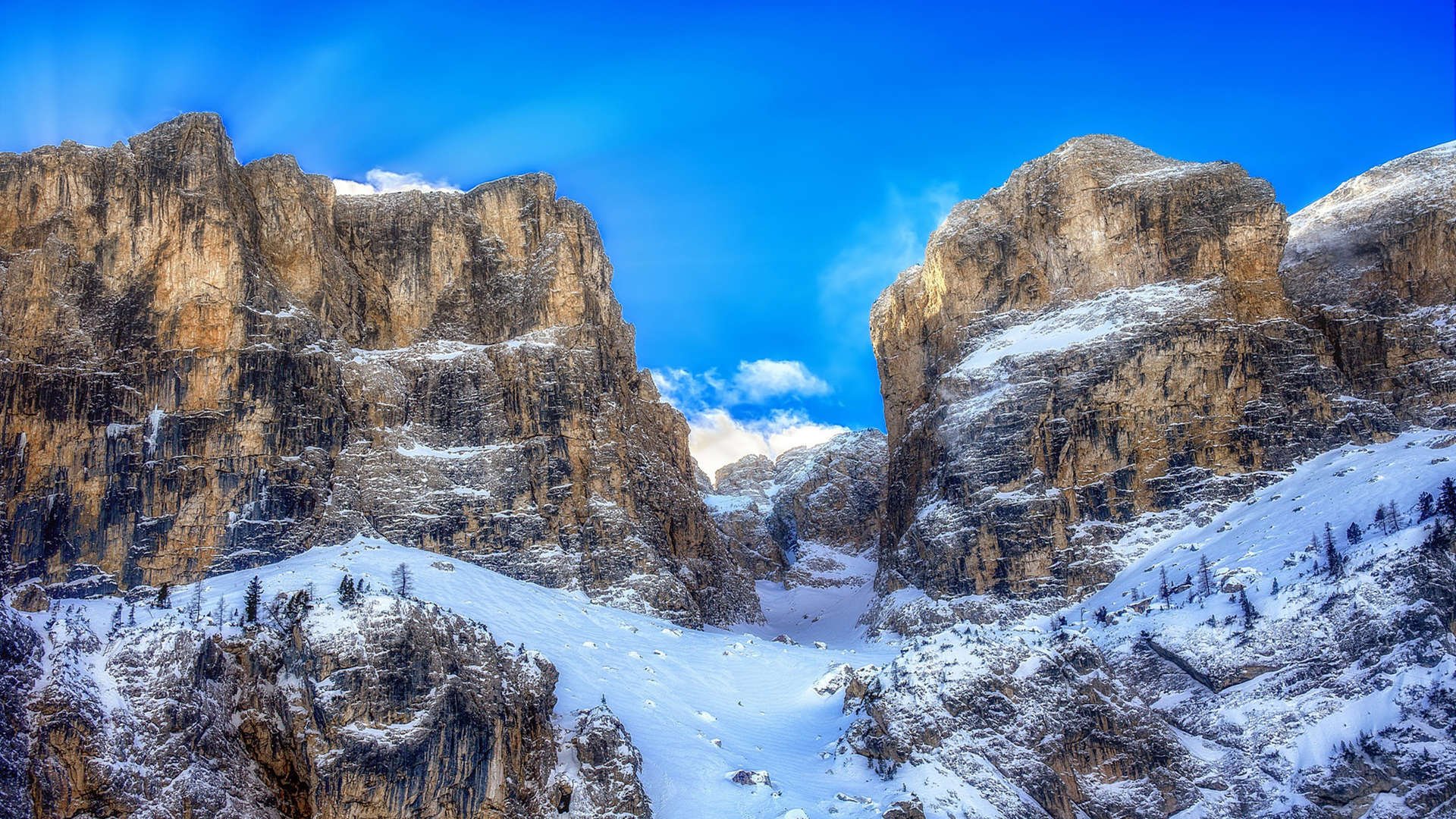 硬核对决！米切尔核爆输出难救主，巴特勒铁血反击诠释热火魂