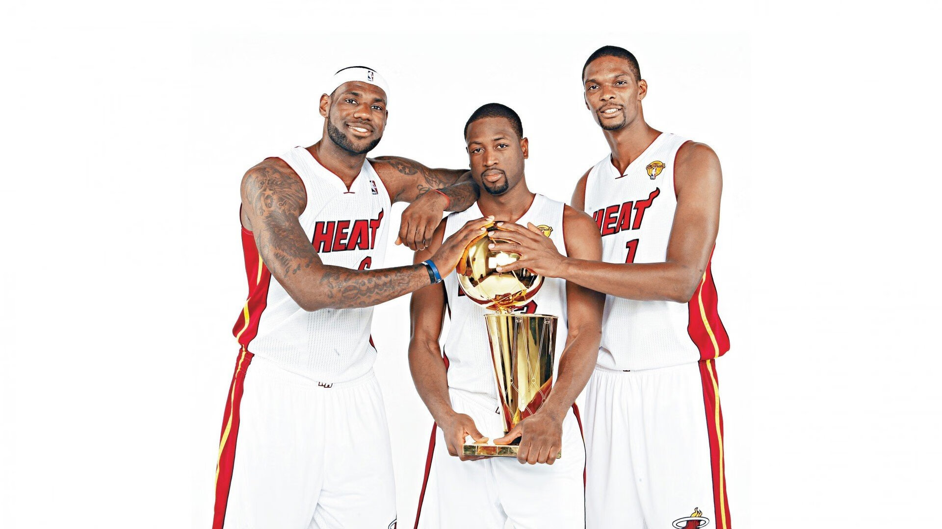 凯尔特人VS辽宁队，浓眉的舞台定律，越大的场面他越疯