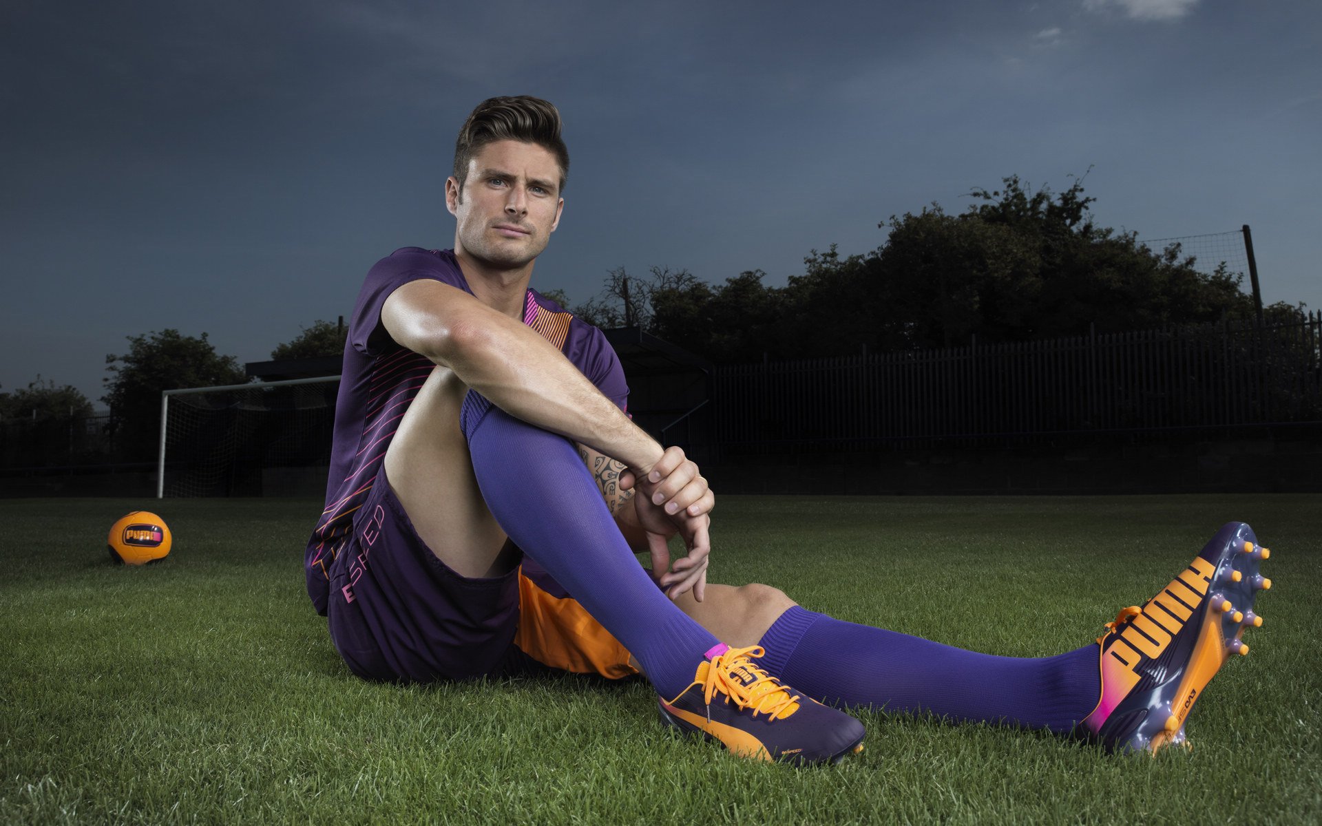 开云体育官网-当德国战车遇上艺术足球，梅西教科书级表现撕碎铁血防线