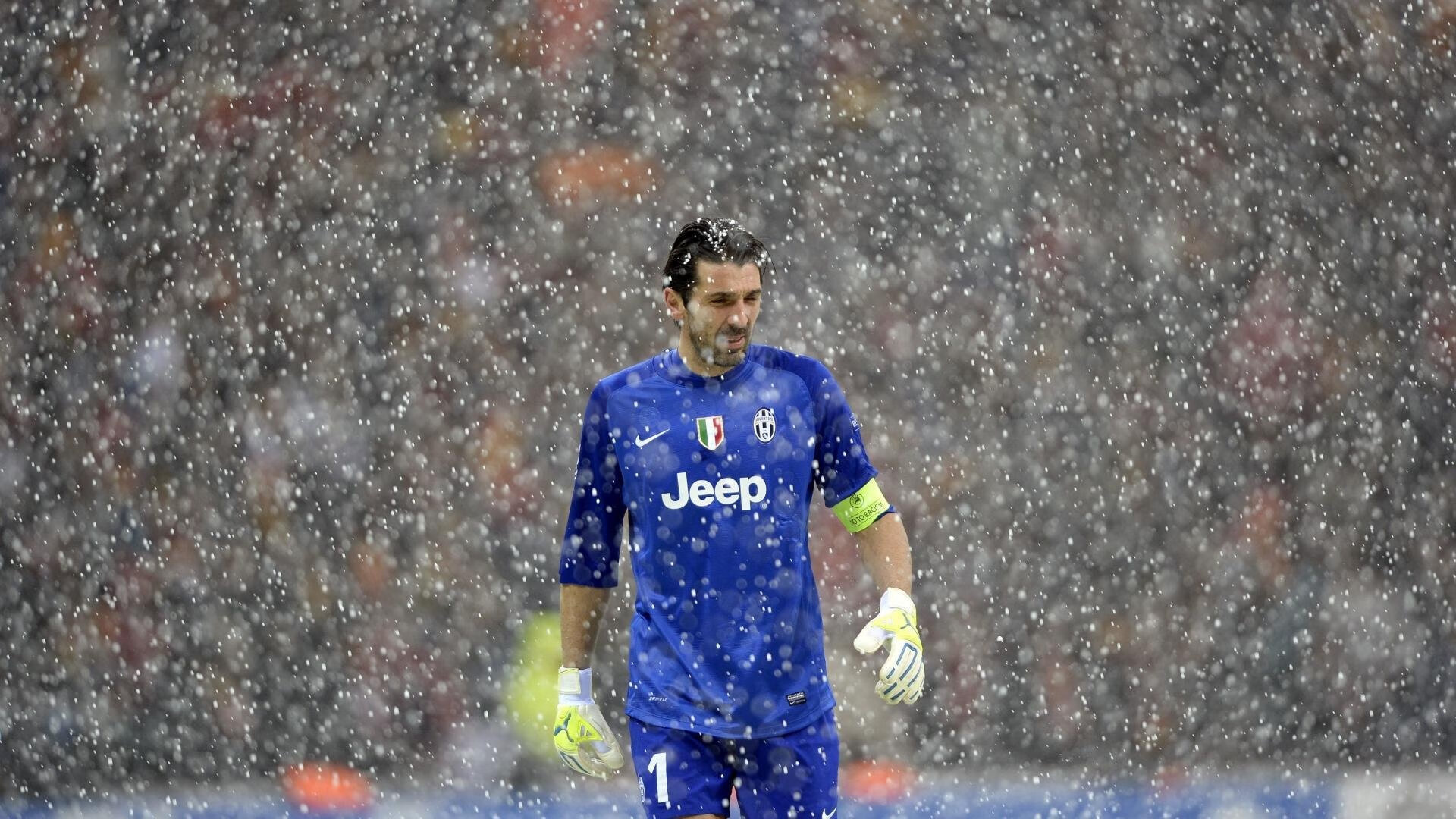 开云体育APP下载-铁幕下的窒息美学，戈麦斯如何用皇马的手术刀，肢解了巴萨的传控梦