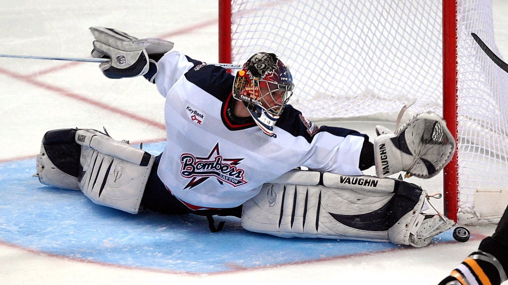 铁幕下的窒息美学，戈麦斯如何用皇马的手术刀，肢解了巴萨的传控梦